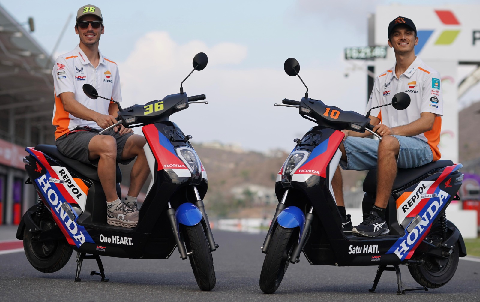 Honda EM1 e: dan PCX160 Sokong Mobilitas Tim Repsol Honda di MotoGP Mandalika