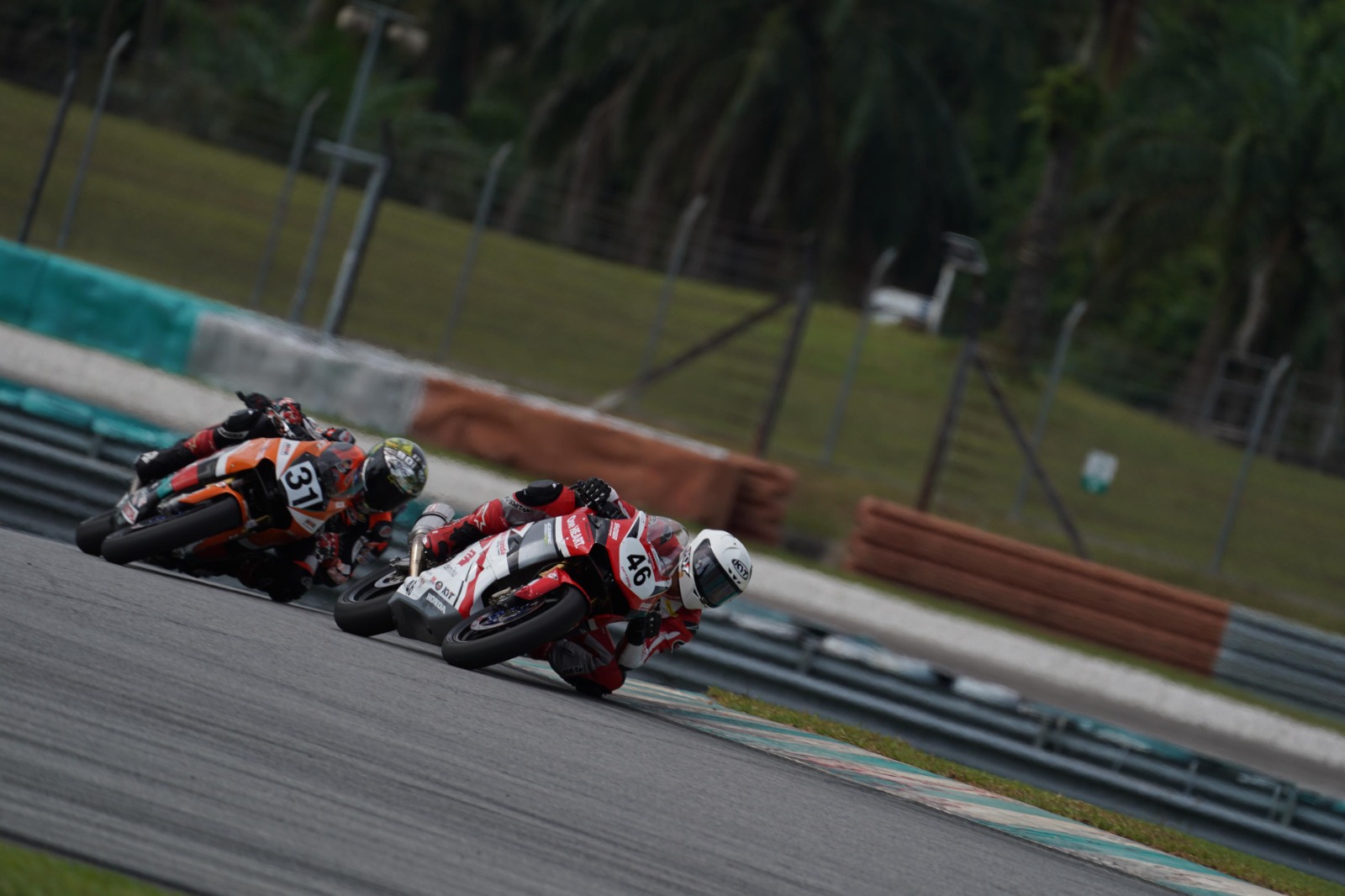 Perjuangan Pembalap AHRT Raih Podium di SS600 ARRC 2024 Sepang