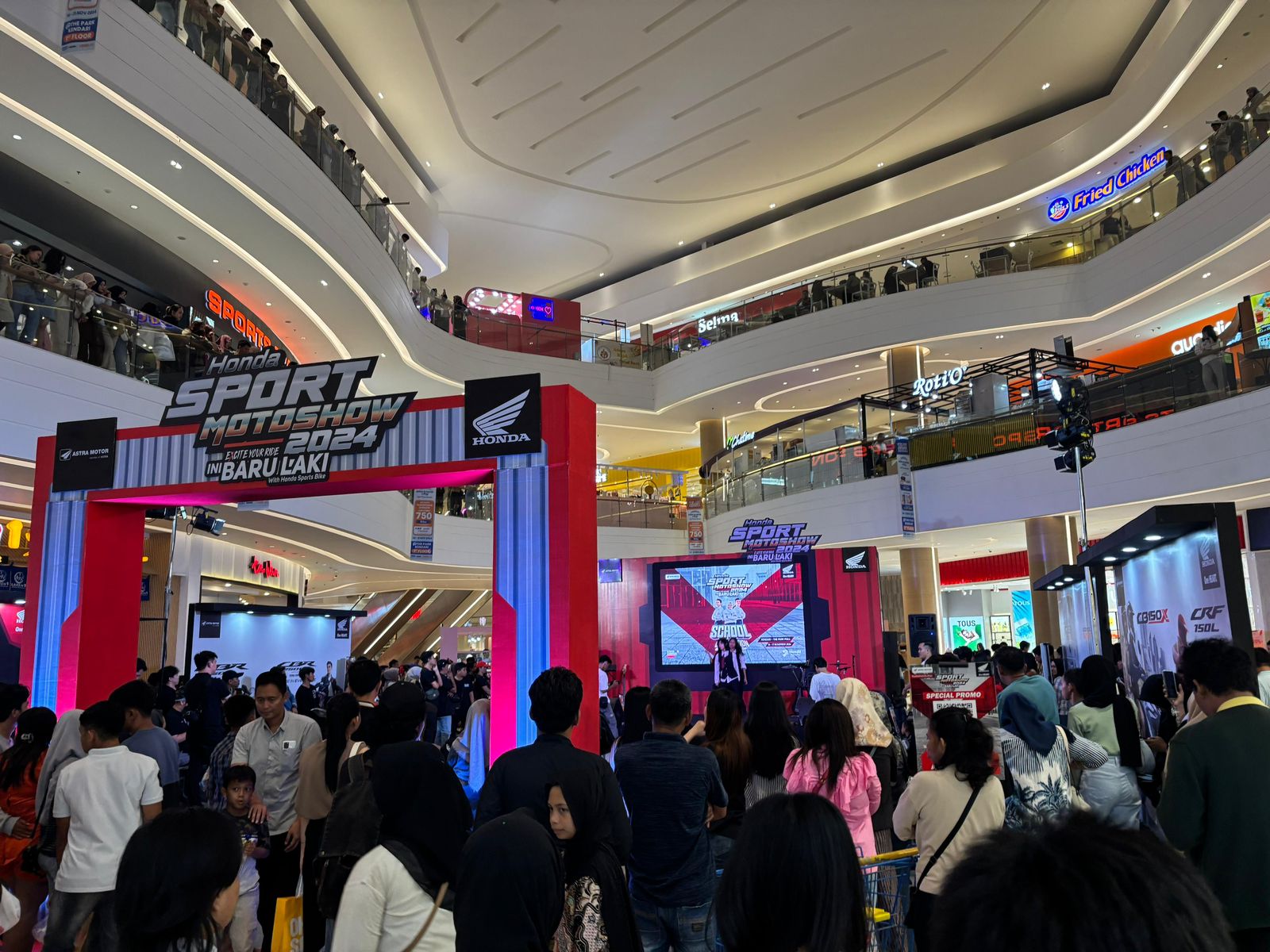 Beragam Kegiatan hingga Promo Menarik Hadir di Honda Sport Motoshow 2024