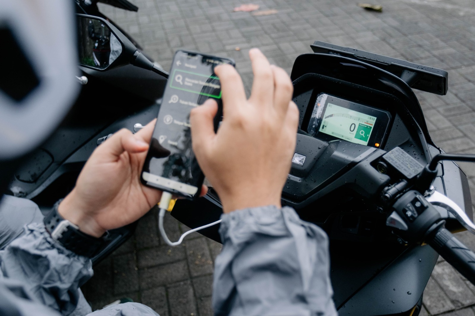 New Honda PCX160, Koneksi Bluetooth dan Fitur Canggih RoadSync