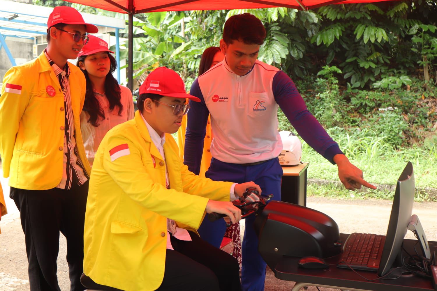 Kolaborasi UI dan Yayasan AHM Dorong Budaya Berkendara Aman di Kalangan Mahasiswa