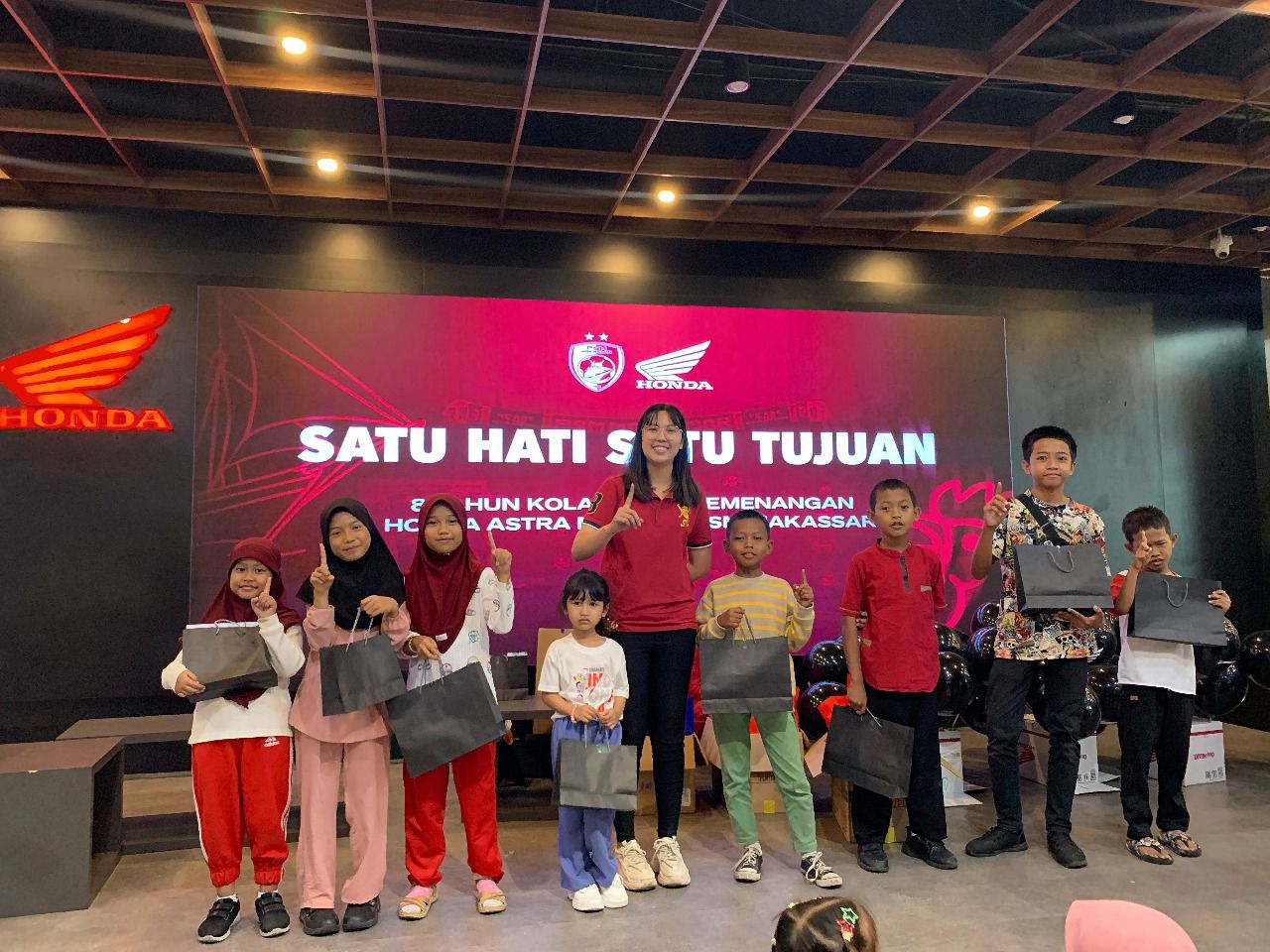 Ratusan Anak Antusias Ikuti Lomba 17 Agustus Bersama Asmo Sulsel