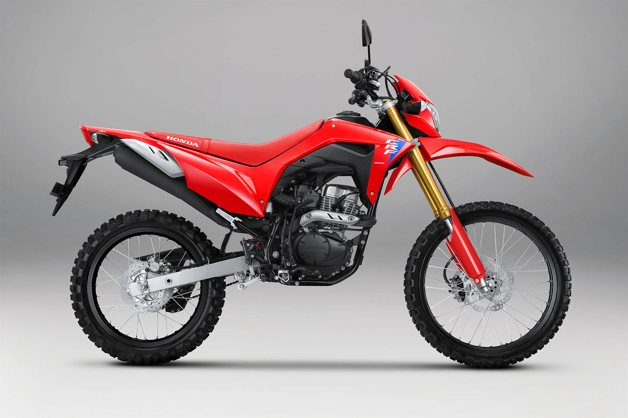 AHM Sematkan Teknologi dan Gaya Baru di New CRF150L untuk Pecinta Petualangan
